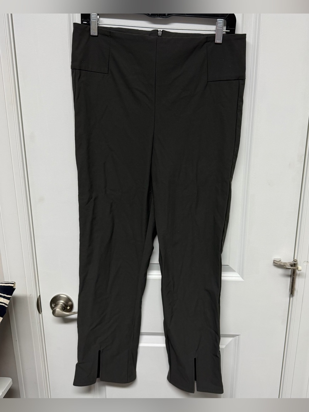 Athleta Wander Slim Straight Crop Pants - Dark Grey